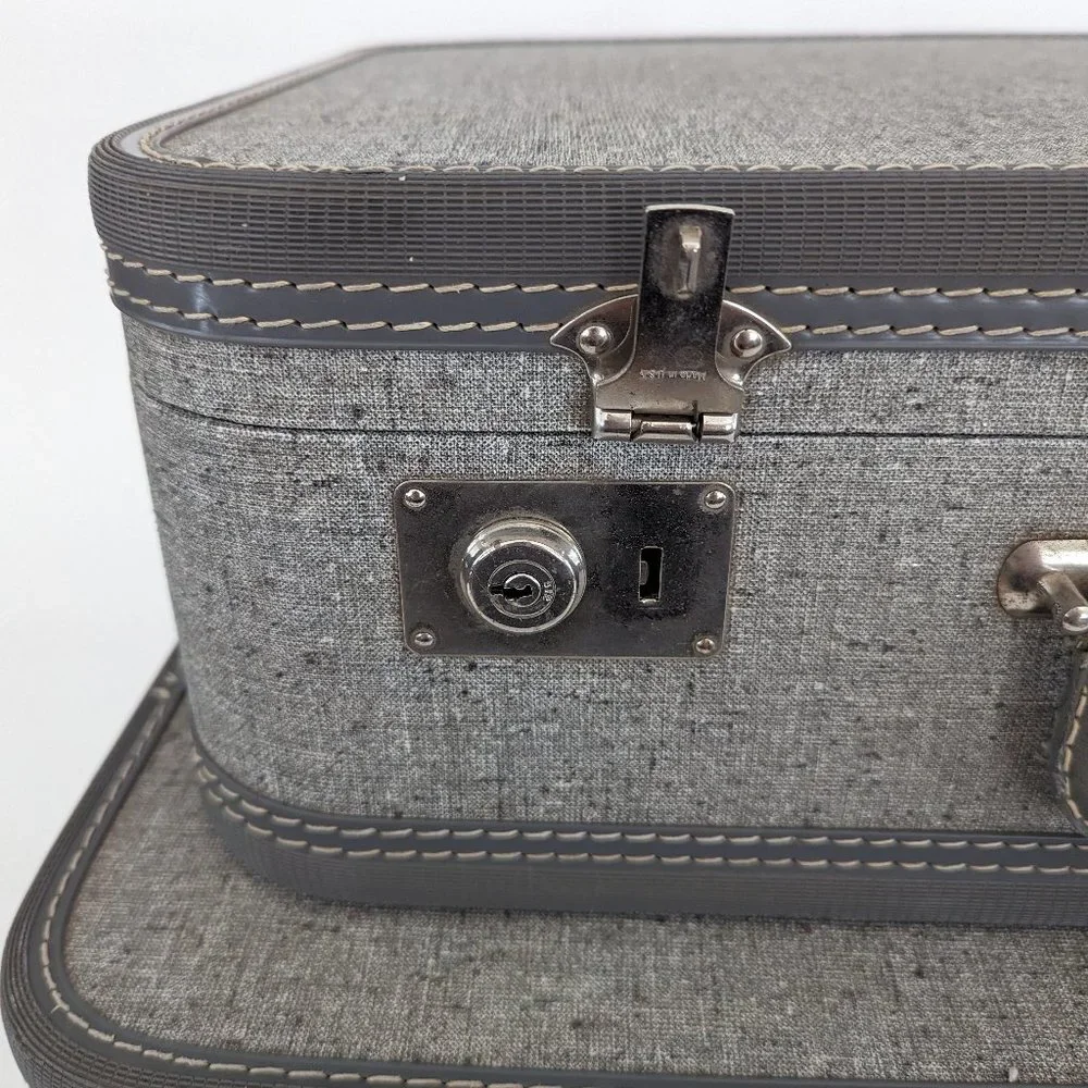💼✈️ Vintage TravelJoy Locking Hardshell Suitcase ✈️💼